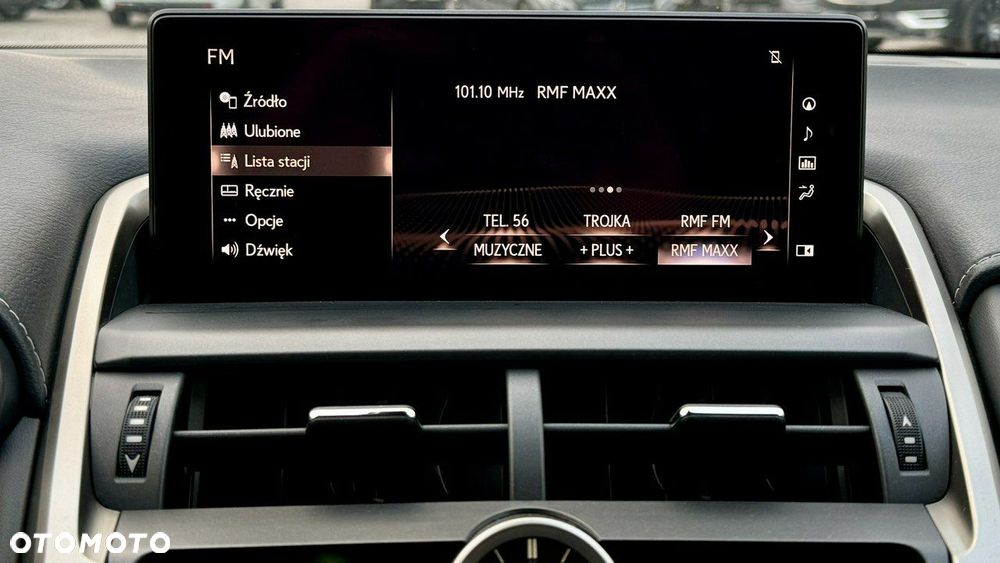 Lexus NX - 24