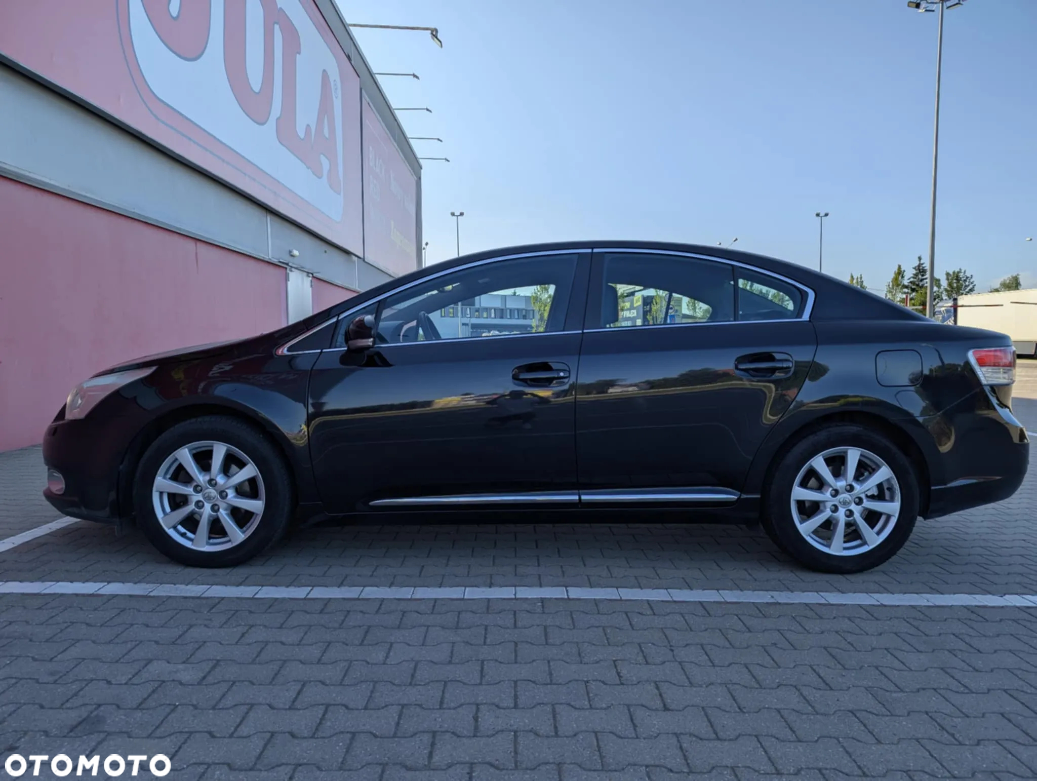 Toyota Avensis 2.0 D-4D Sol plus - 4