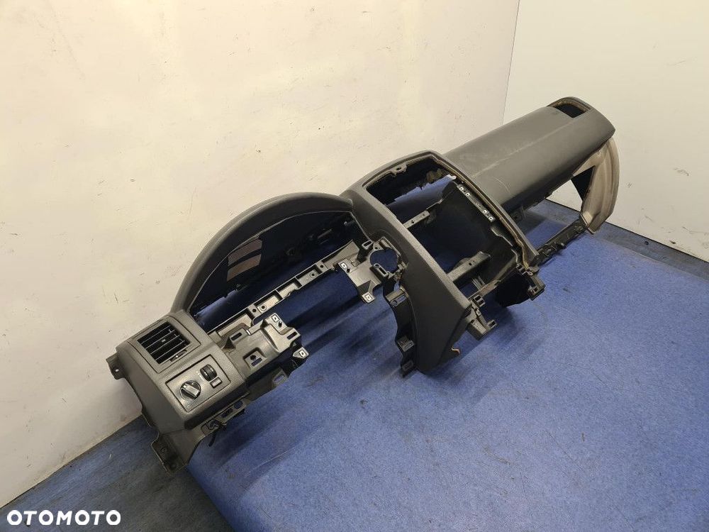 CHRYSLER 300C 3.0 CRD DESKA ROZDZIELCZA - 5