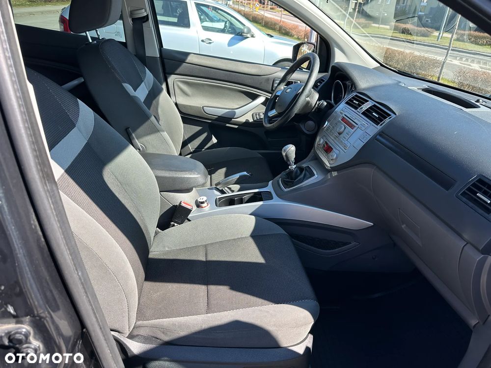 Ford Kuga 2.0 TDCi 2x4 Trend - 13