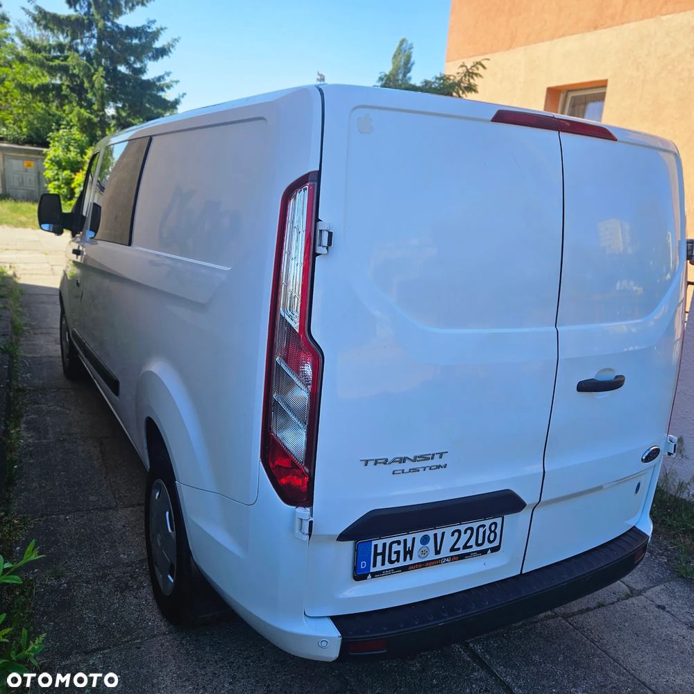 Ford Transit Custom - 8