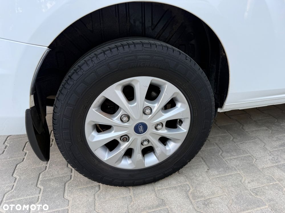 Ford Transit Custom - 5