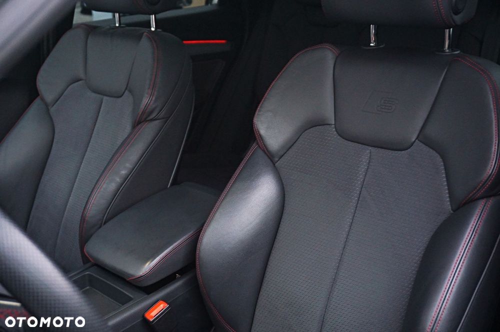 Audi SQ5 - 16