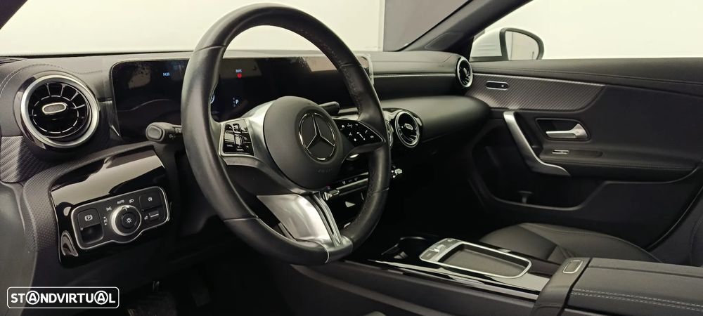 Mercedes-Benz CLA 180 d Shooting Brake Progressive Aut. - 20