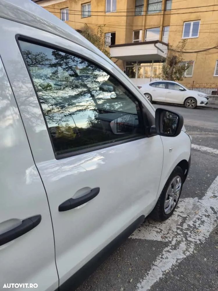 Renault Express - 18