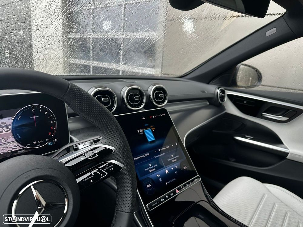 Mercedes-Benz C 300 de AMG Line - 4