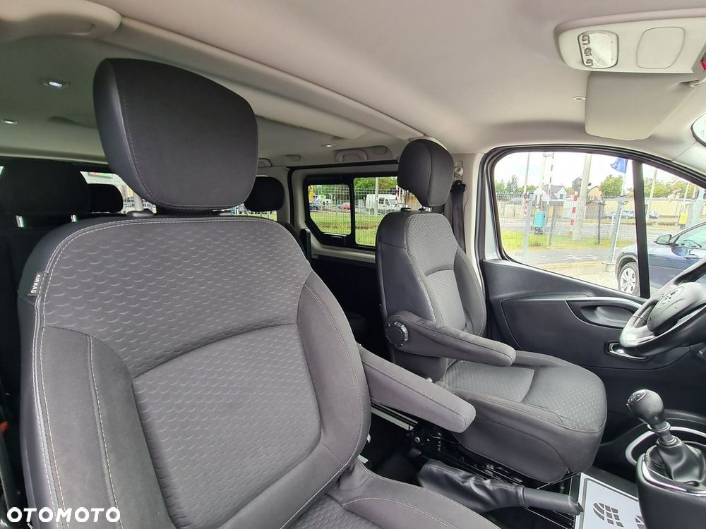 Opel Vivaro - 31