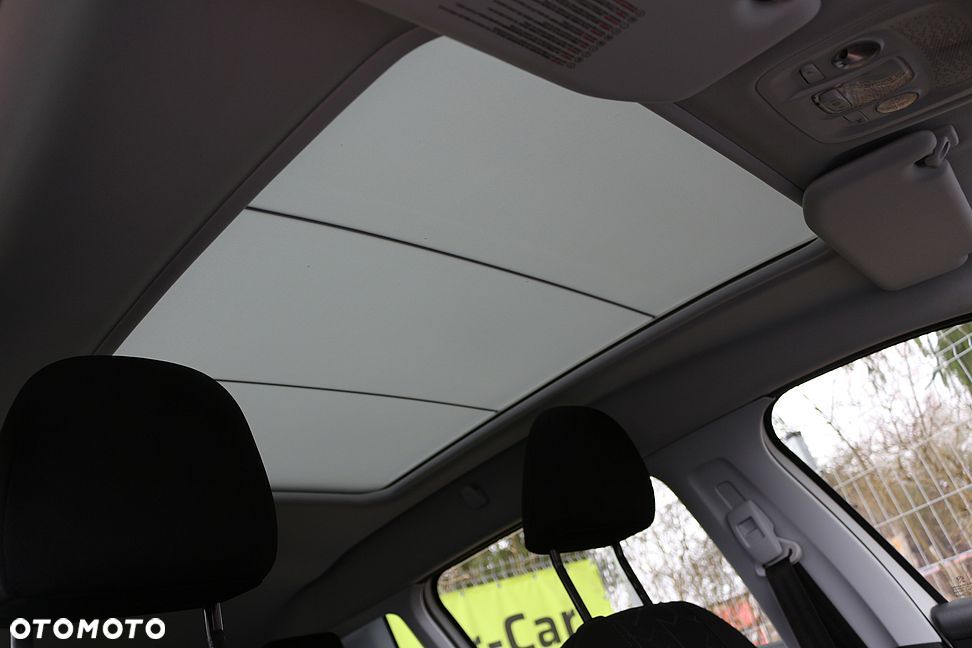 Peugeot 2008 1.6 VTi Active - 22