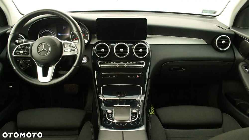 Mercedes-Benz GLC 200 d 4-Matic Business Edition - 6
