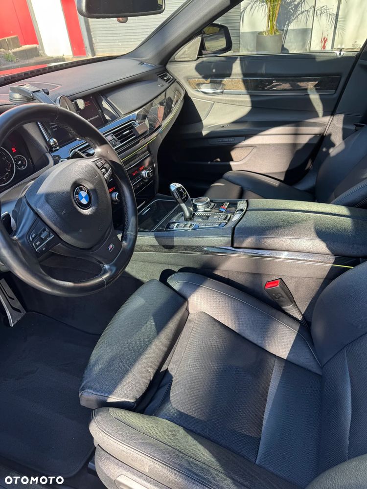 BMW Seria 7 740Li - 6