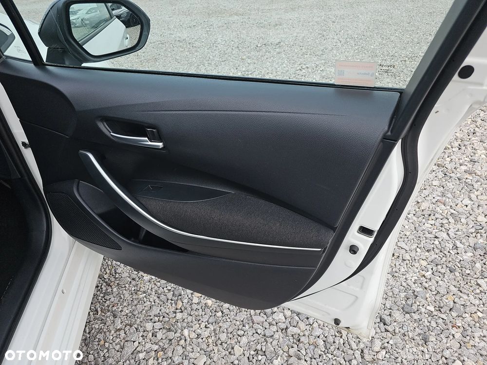 Toyota Corolla 1.8 Hybrid Comfort - 21