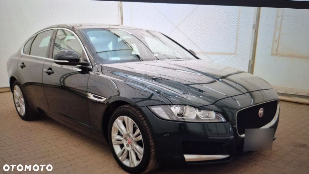Jaguar XF 2.0 i4D Portfolio - 2