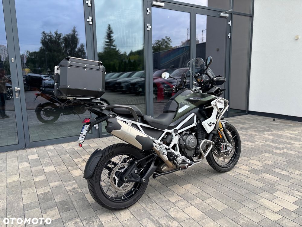 Triumph Tiger - 4
