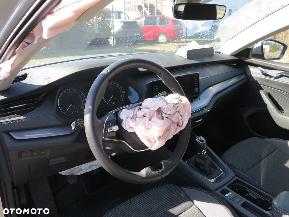 Skoda Octavia 2.0 TDI Ambition - 12