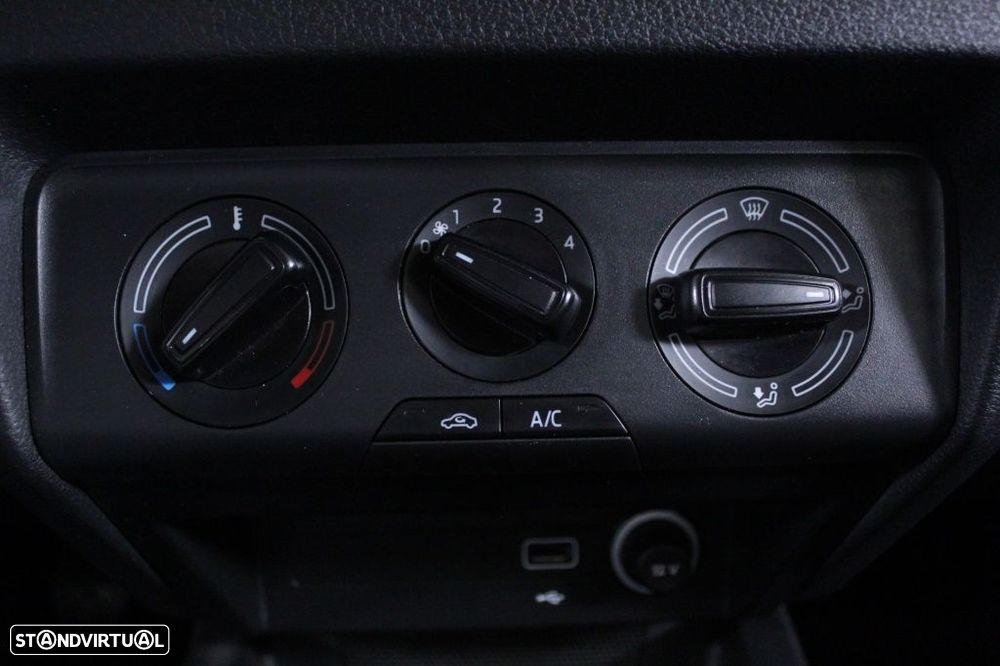 Skoda Fabia Break 1.0 TSI Ambition - 29