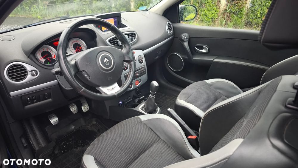 Renault Clio 1.6 16V GT - 5