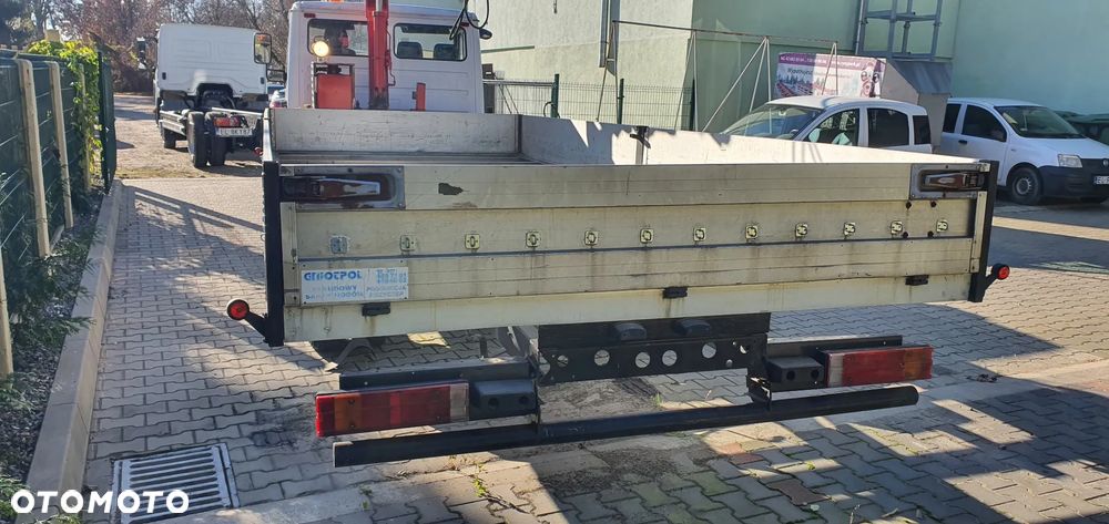 Mercedes-Benz VARIO 812D - 4