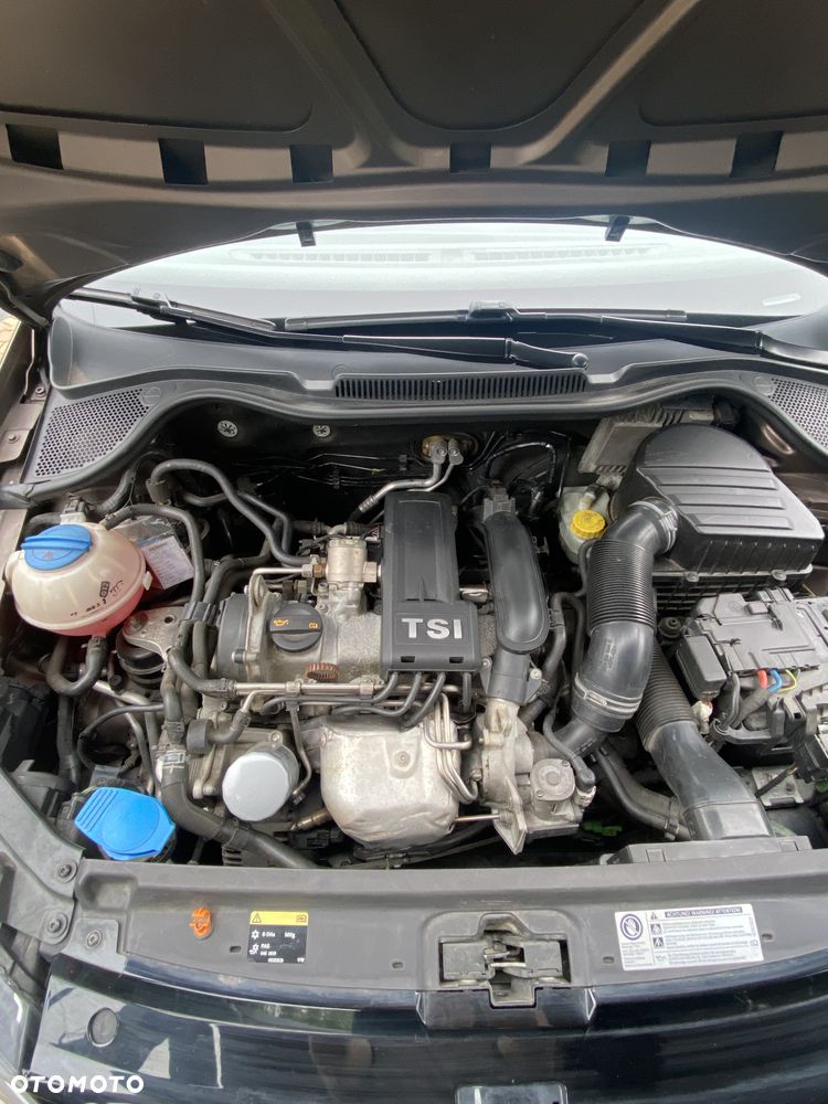 Volkswagen Polo 1.2 TSI DSG MATCH - 37