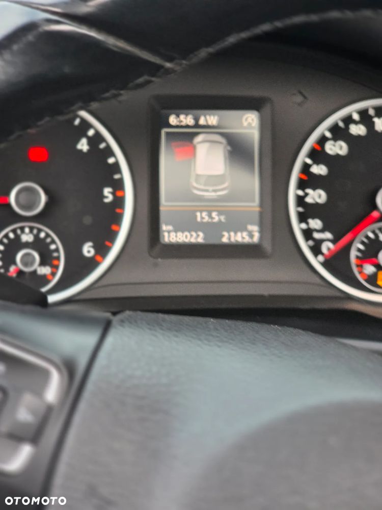 Volkswagen Tiguan 2.0 TDI 4Mot Sport&Style DSG - 8