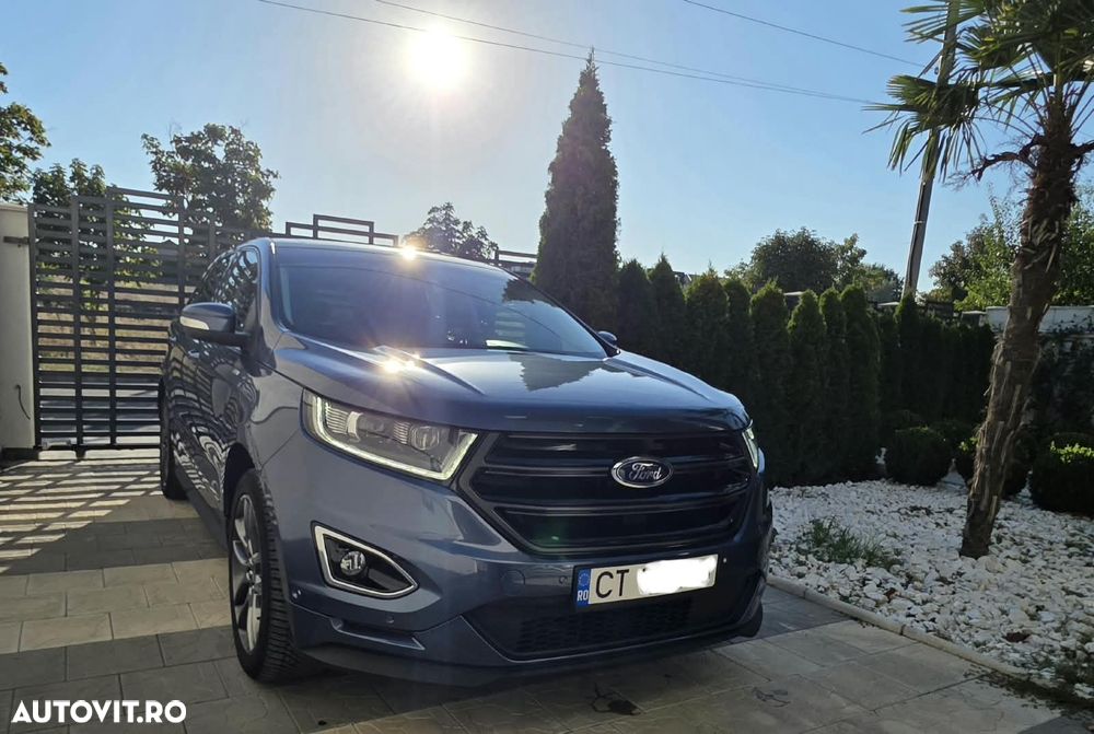 Ford Edge 2.0 TDCi Powershift Titanium - 16
