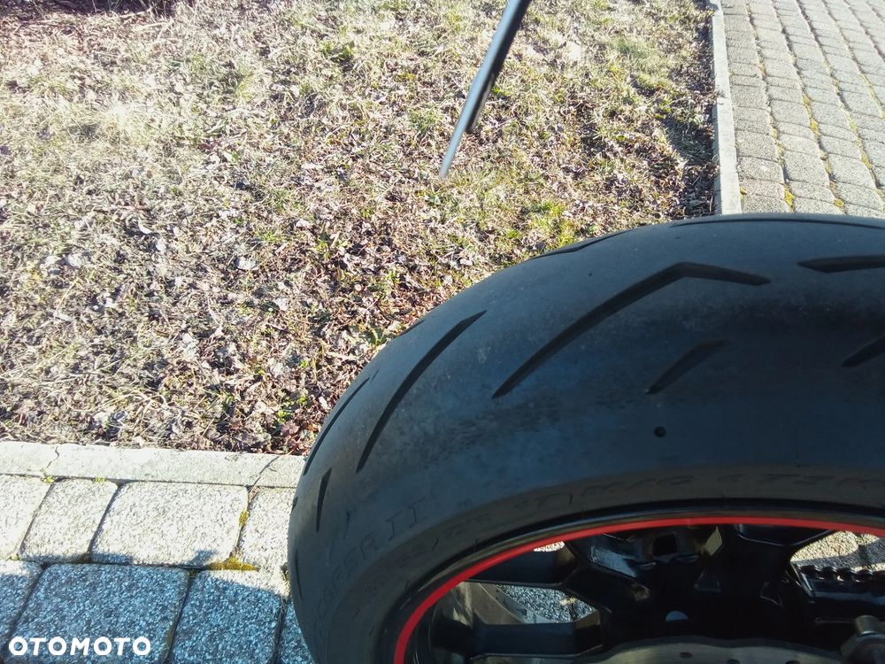 Aprilia Dorsoduro - 16