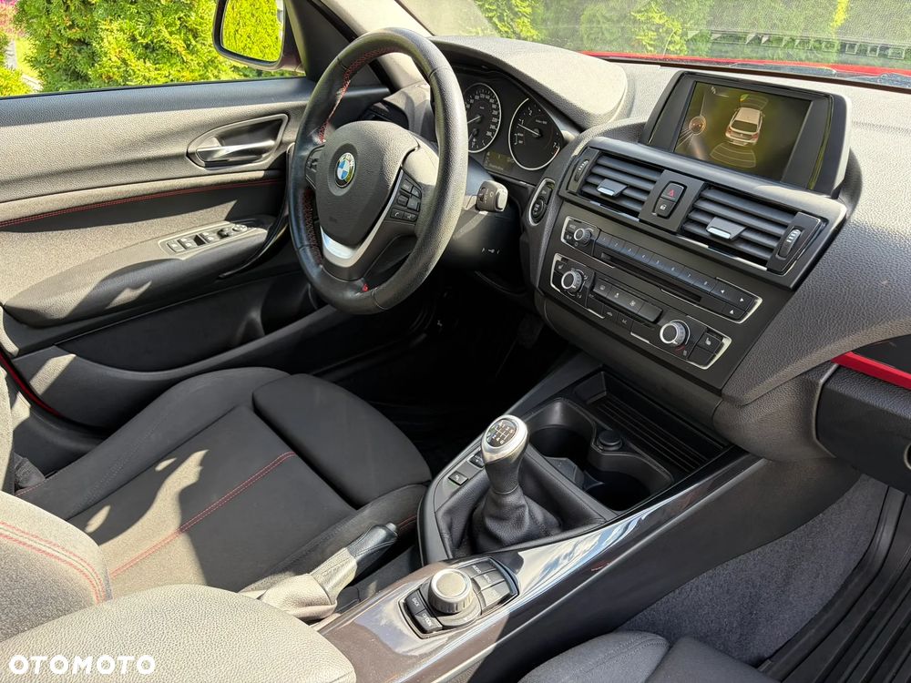 BMW Seria 1 114i Sport Line - 25