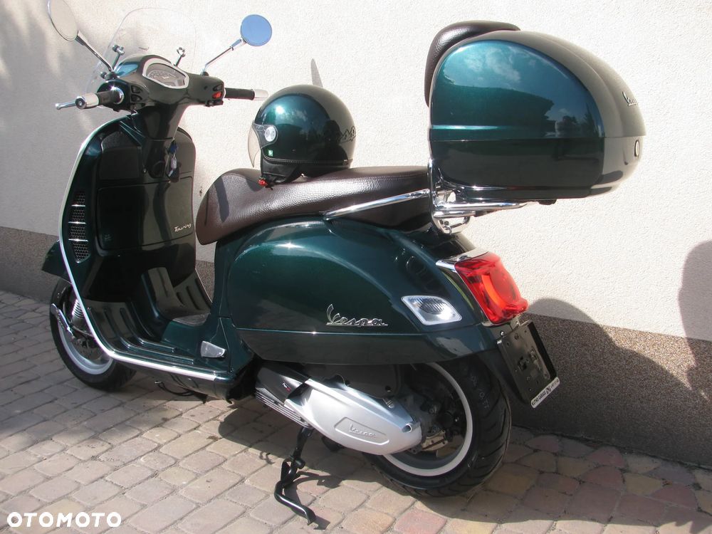 Piaggio Vespa - 25