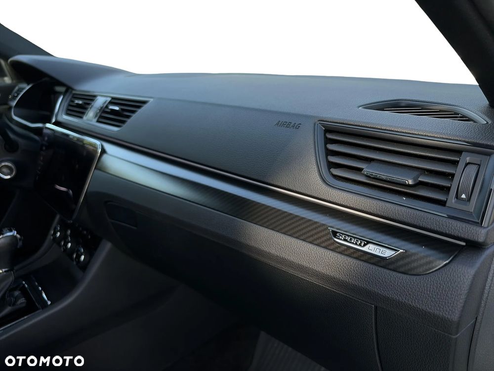 Skoda Superb 2.0 TSI Sportline DSG - 35