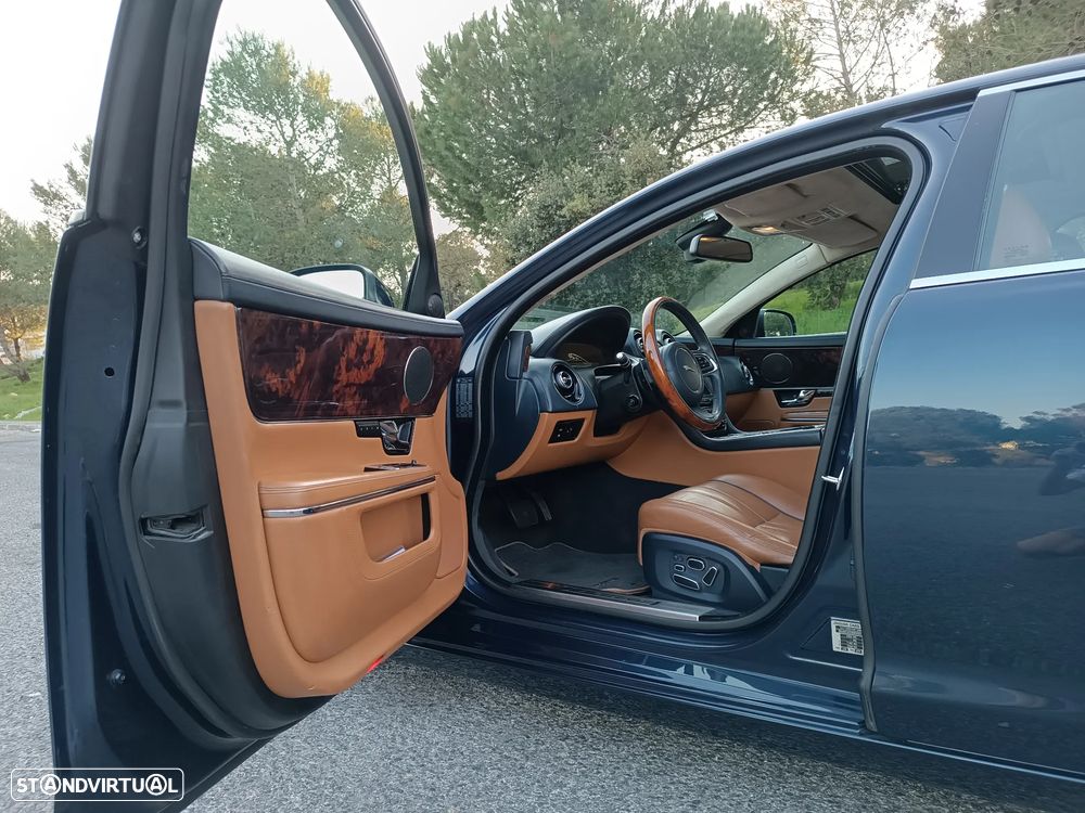 Jaguar XJ 3.0 V6 S Portfolio - 26
