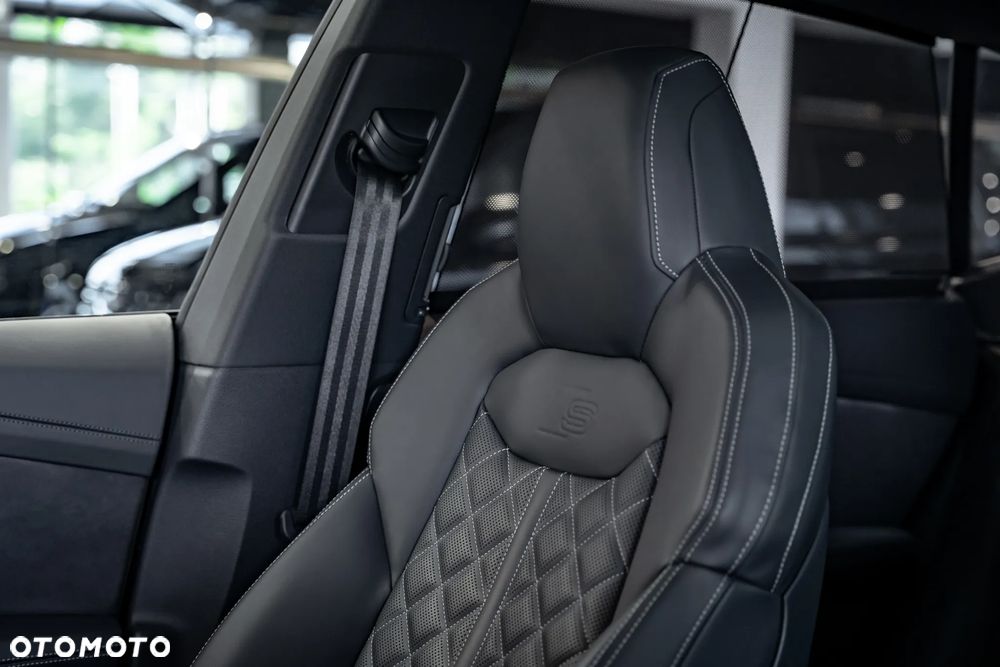 Audi SQ8 - 26