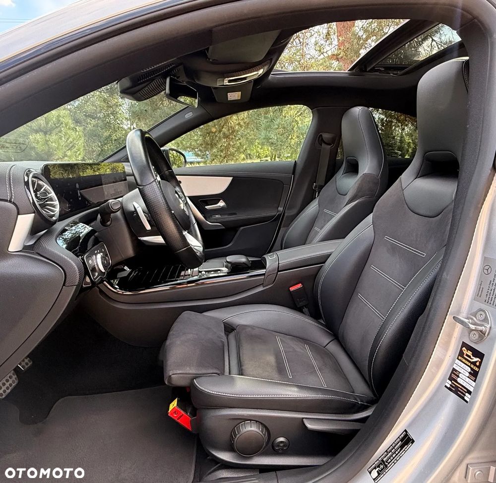 Mercedes-Benz CLA 200 d AMG Line 8G-DCT - 15