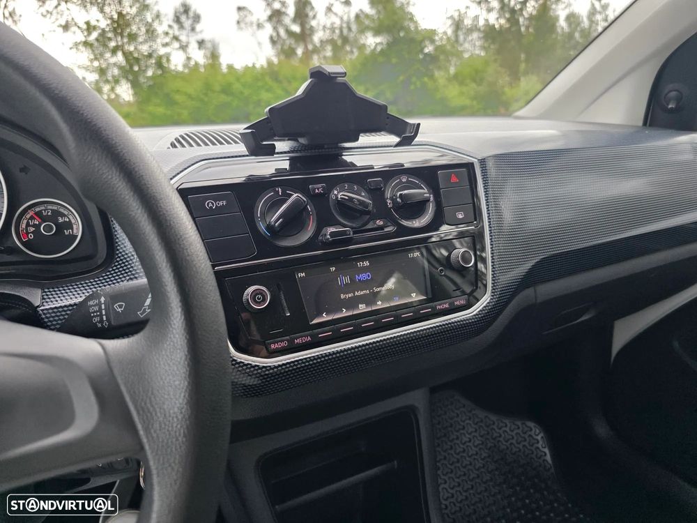 VW Up! 1.0 BlueMotion Move - 21