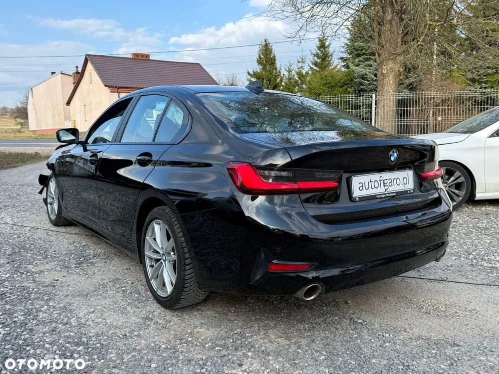 BMW Seria 3 318i Advantage - 7