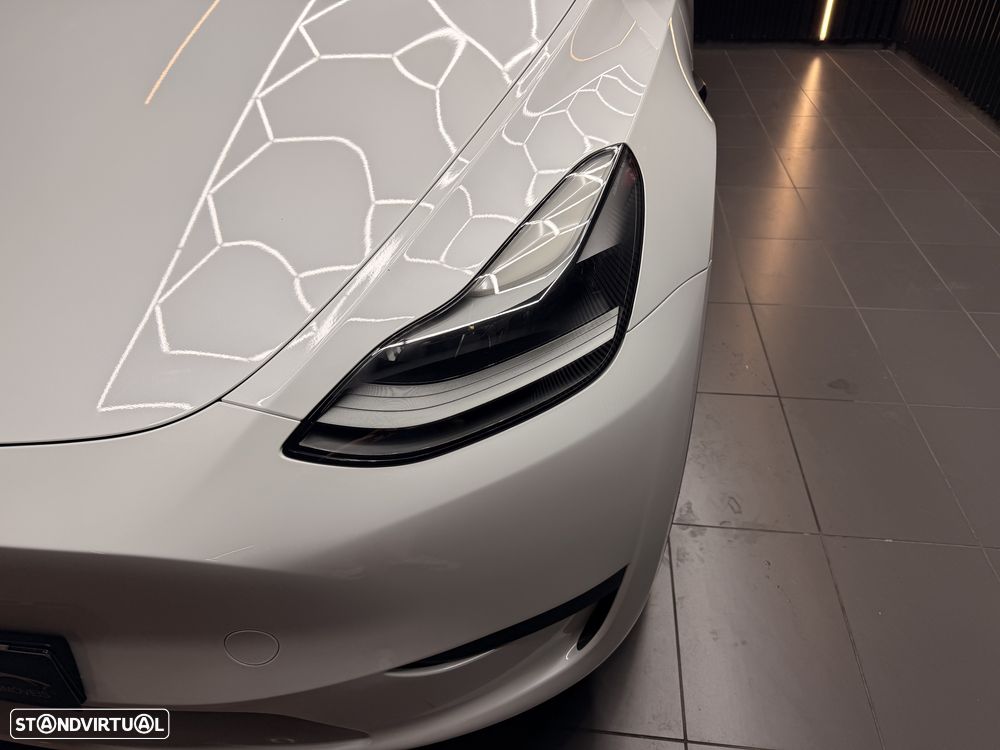 Tesla Model Y RWD - 4