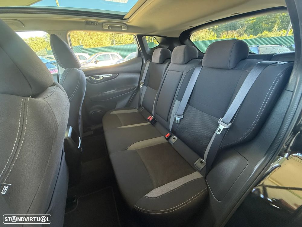 Nissan Qashqai 1.5 dCi Tekna Premium - 16