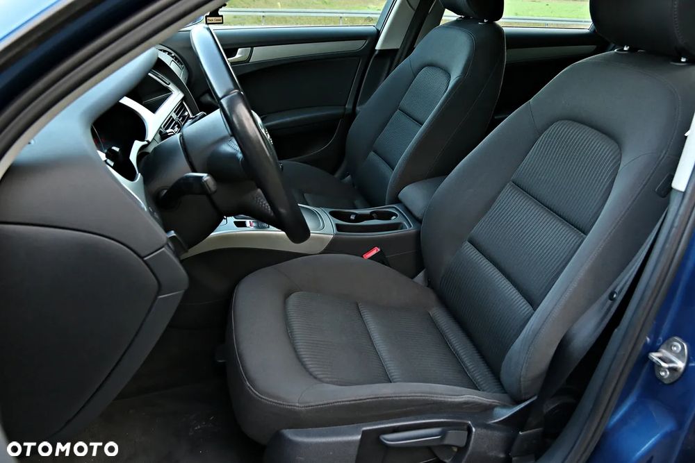 Audi A4 Limousine - 29