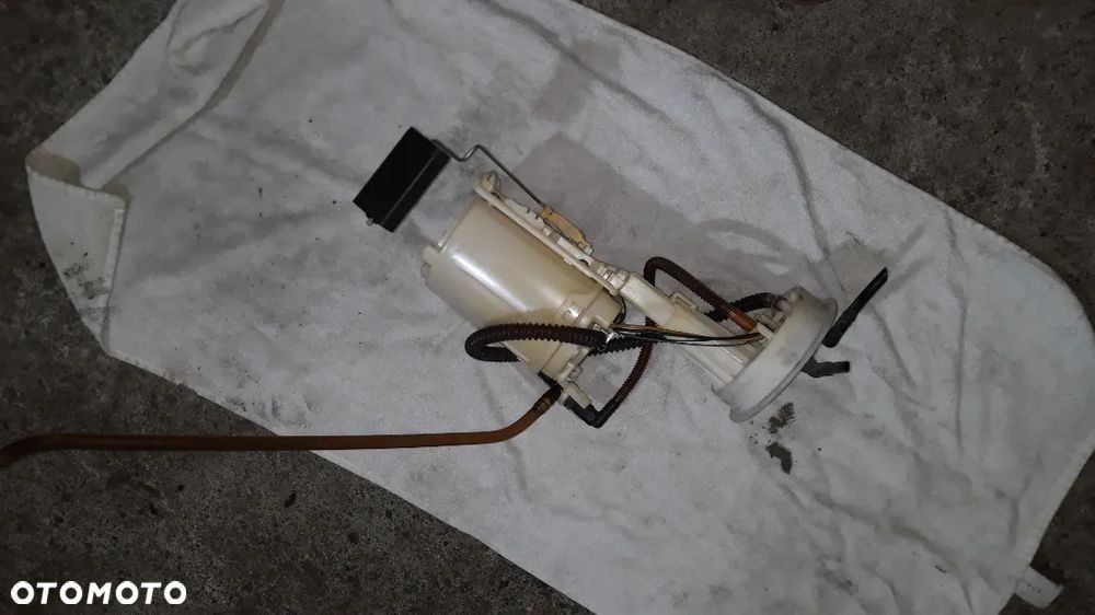 POMPA PALIWA Audi Volkswagen 228233018009 8e0919051ba - 8