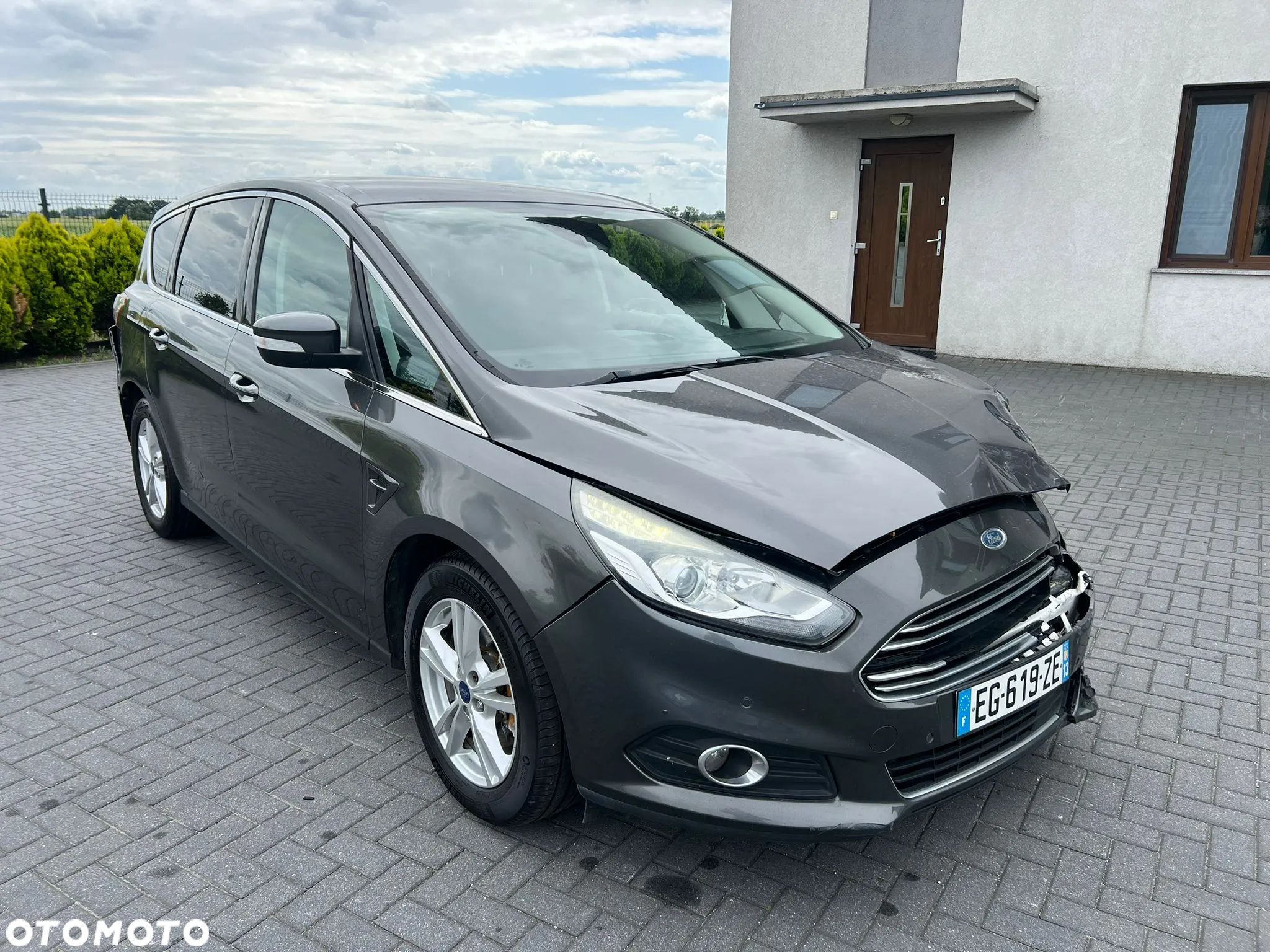 Ford S-Max - 1