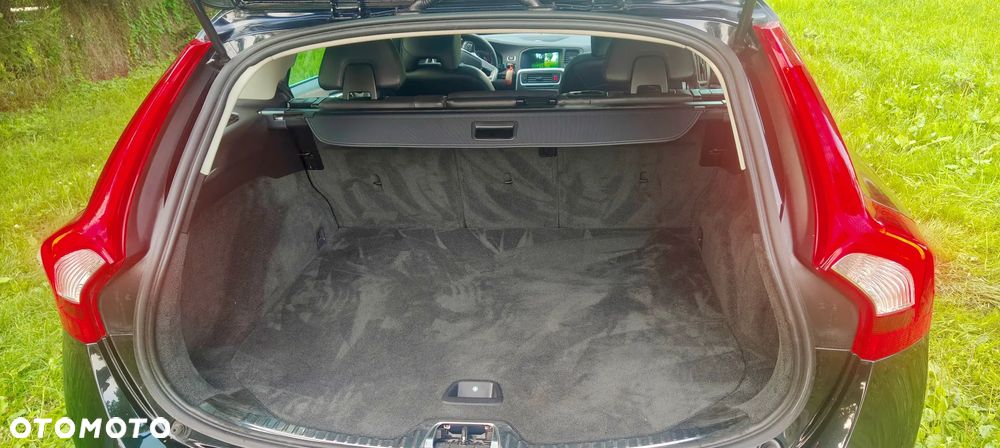 Volvo V60 D4 Summum - 21