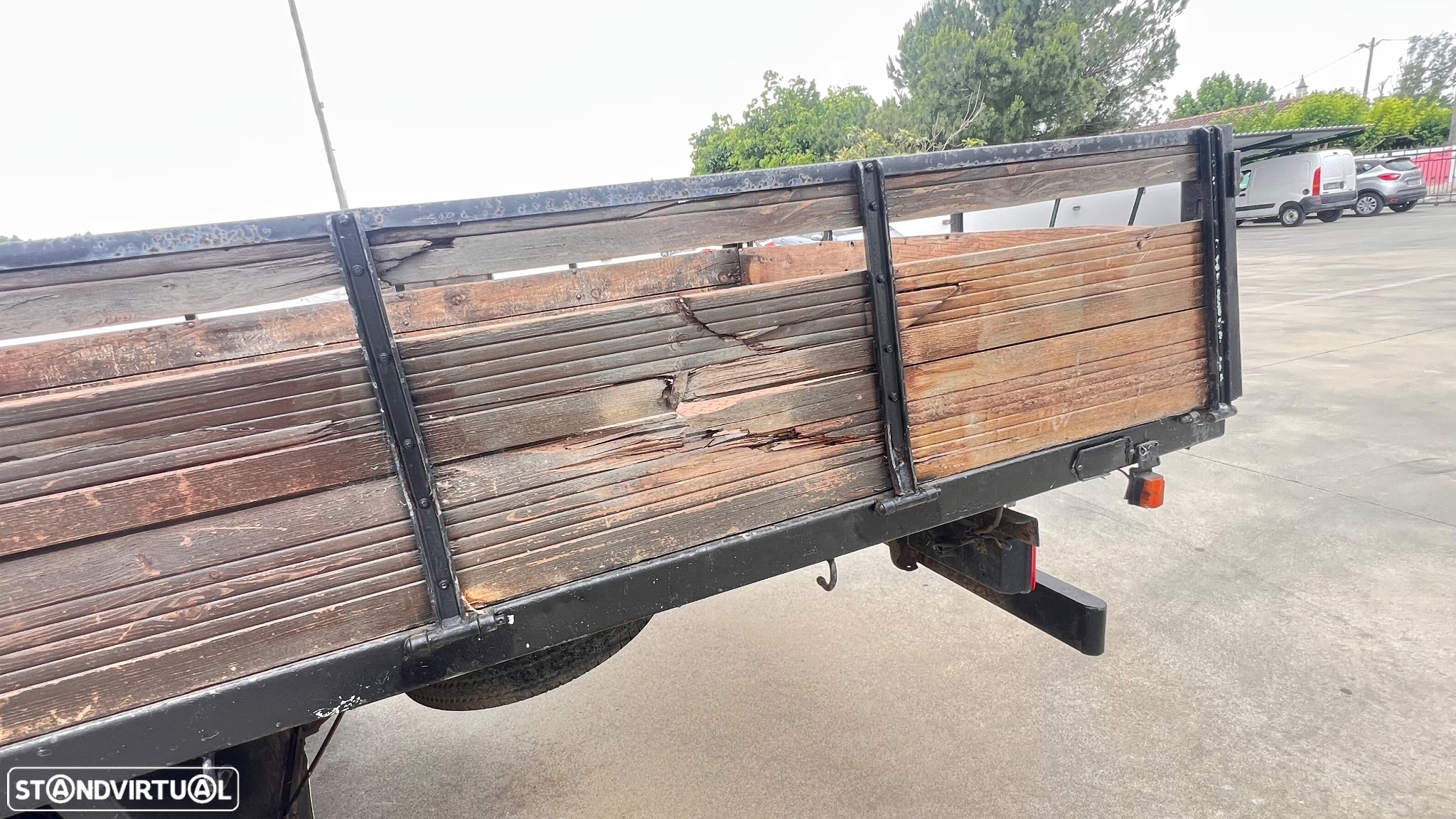 Isuzu NKR 55 LL5 D 7 lugares 2.8 d - 15