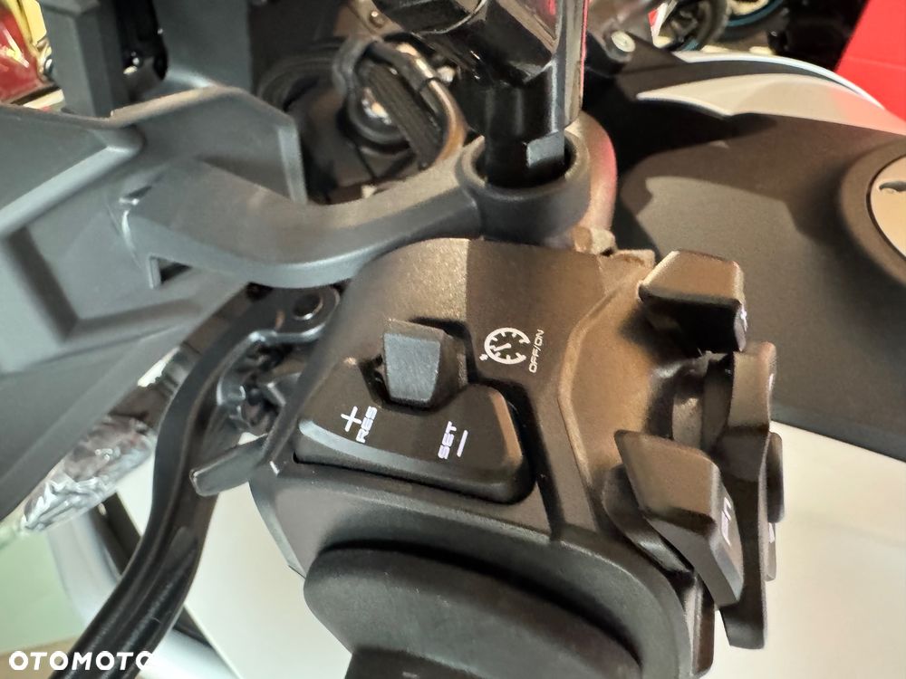 CFMoto 800MT Explore - 26
