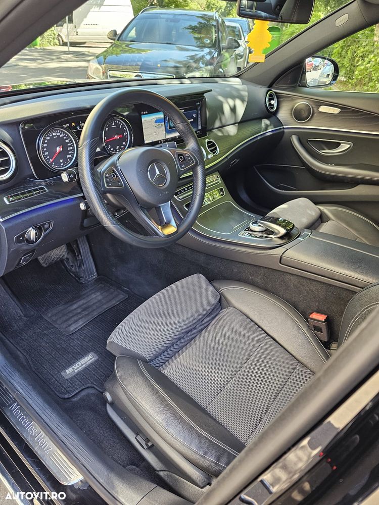 Mercedes-Benz E 220 d 4MATIC Aut. - 7