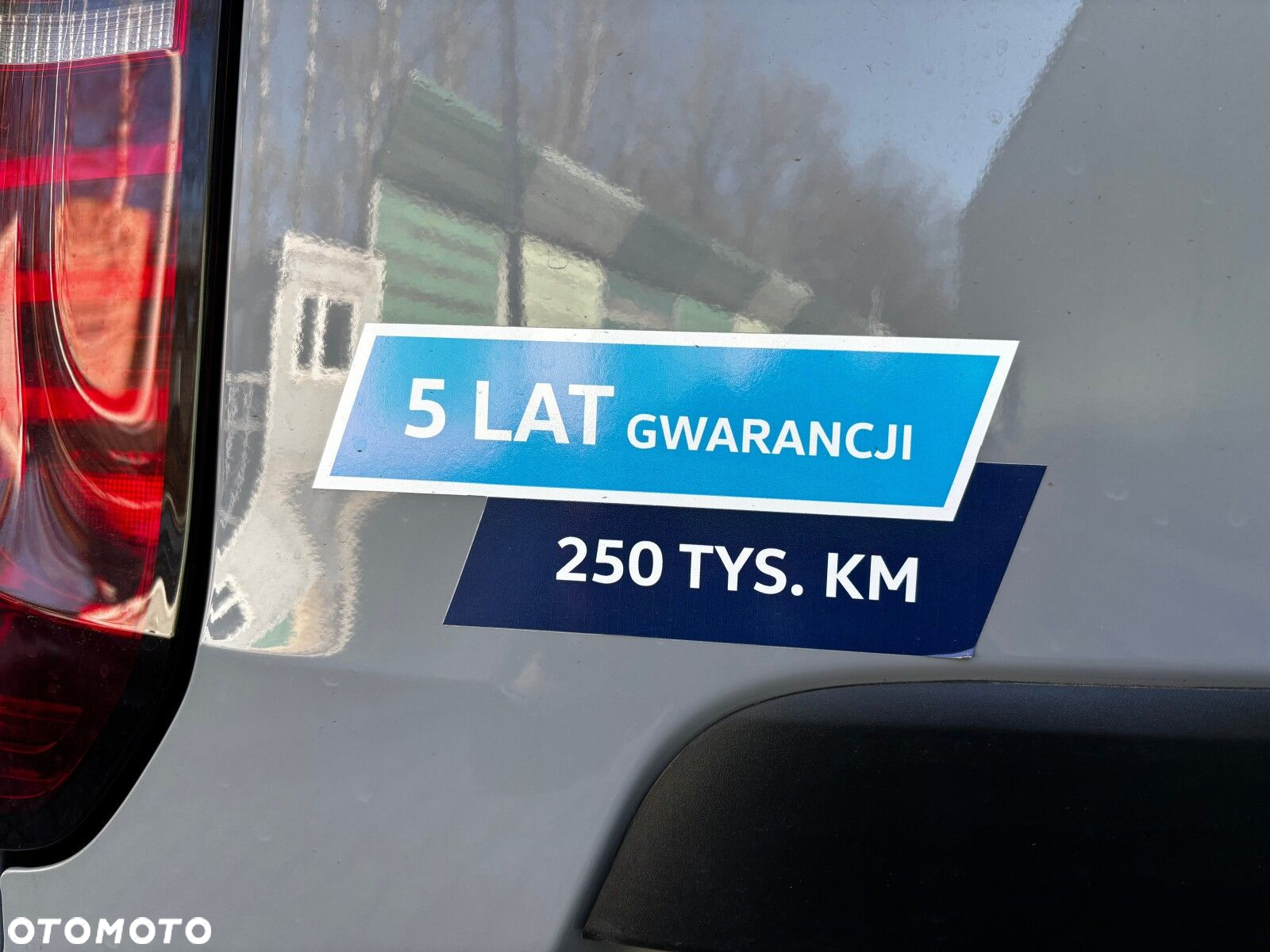 Volkswagen Transporter 2.0 TDI 150 KM 8-b automat. L1 - 36