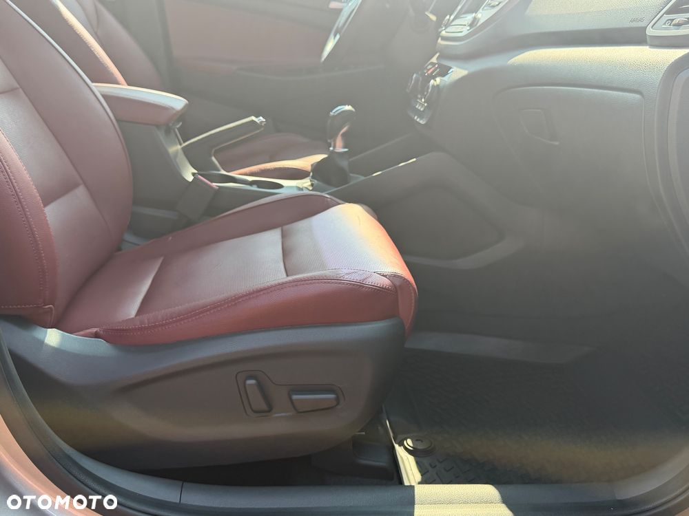 Hyundai Tucson 1.6 GDi 4WD Premium - 28