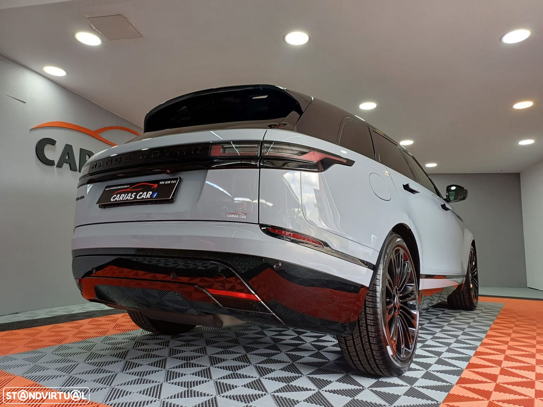 Land Rover Range Rover Velar 2.0 D200 AWD Dynamic SE - 8