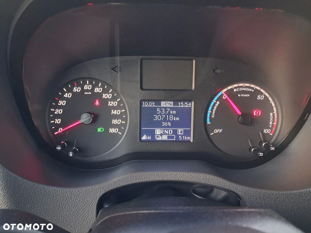 Mercedes-Benz eSprinter - 5