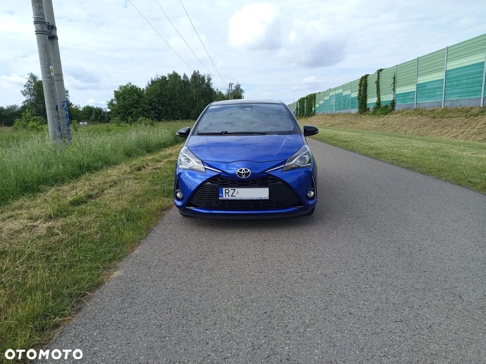 Toyota Yaris 1.5 Selection - 4
