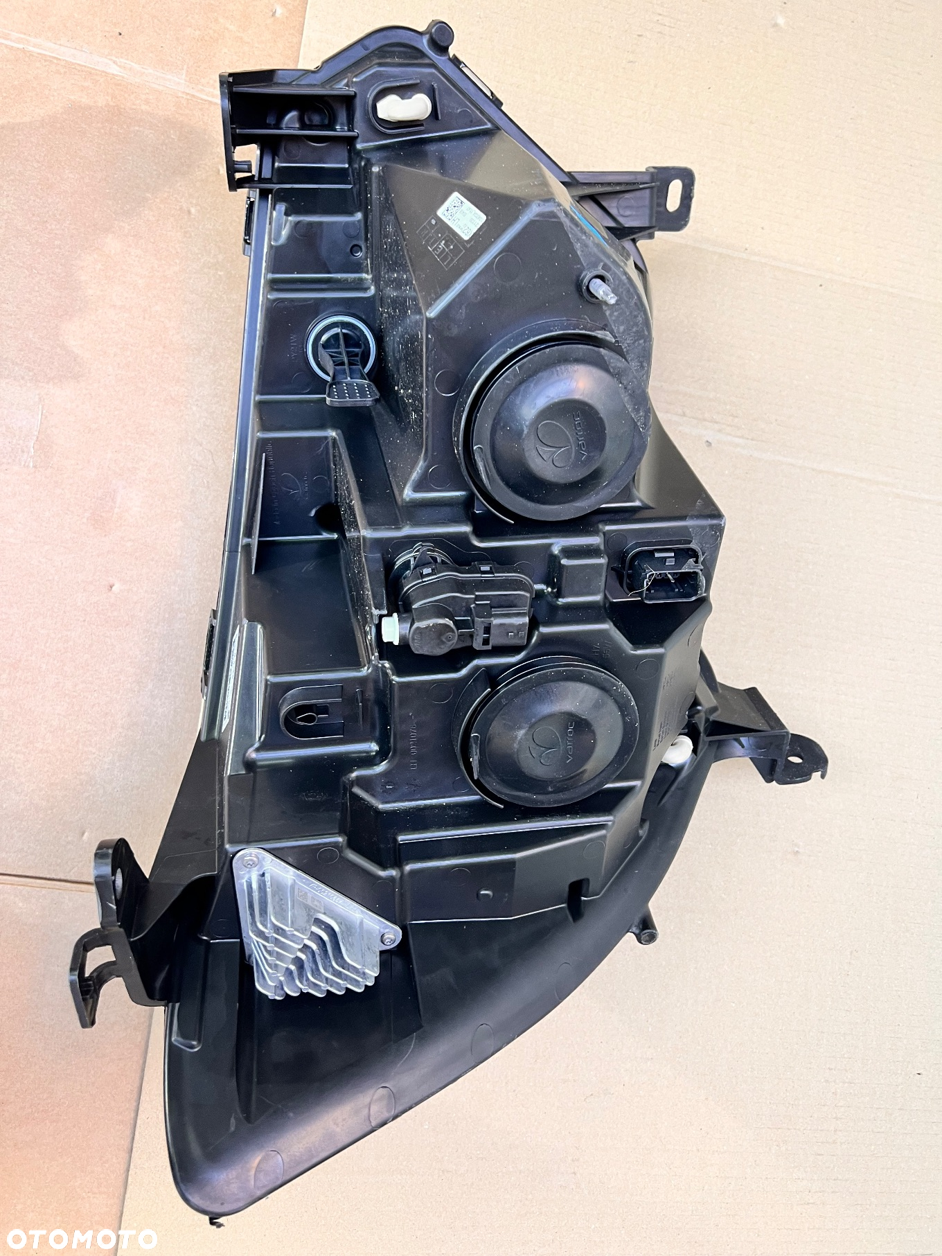 RENAULT MASTER IV LAMPA PRZEDNIA LEWA lub PRAWA - 13