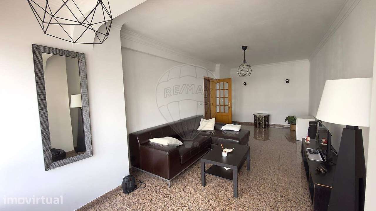 Apartamento T2 para arrendamento - Grande imagem: 4/23