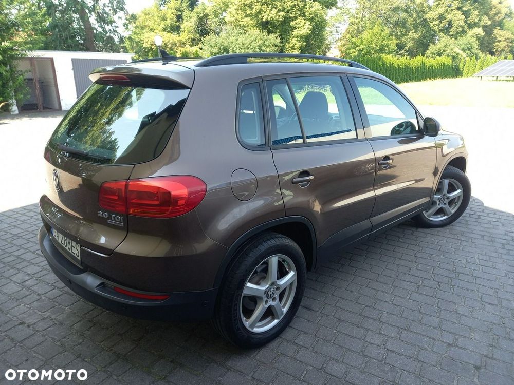 Volkswagen Tiguan 2.0 TDI DPF 4Motion BlueMotion Technology Lounge Sport & Style - 3